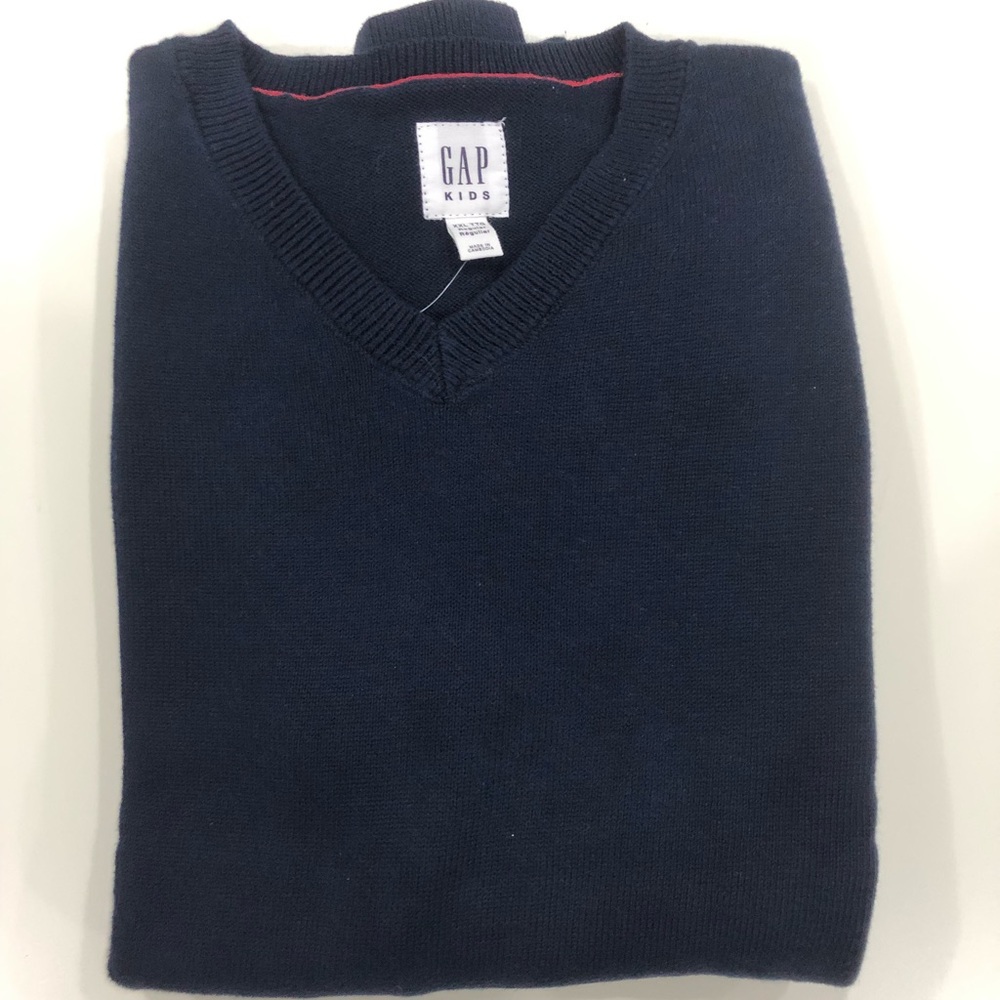 GAP V-Neck Sweater